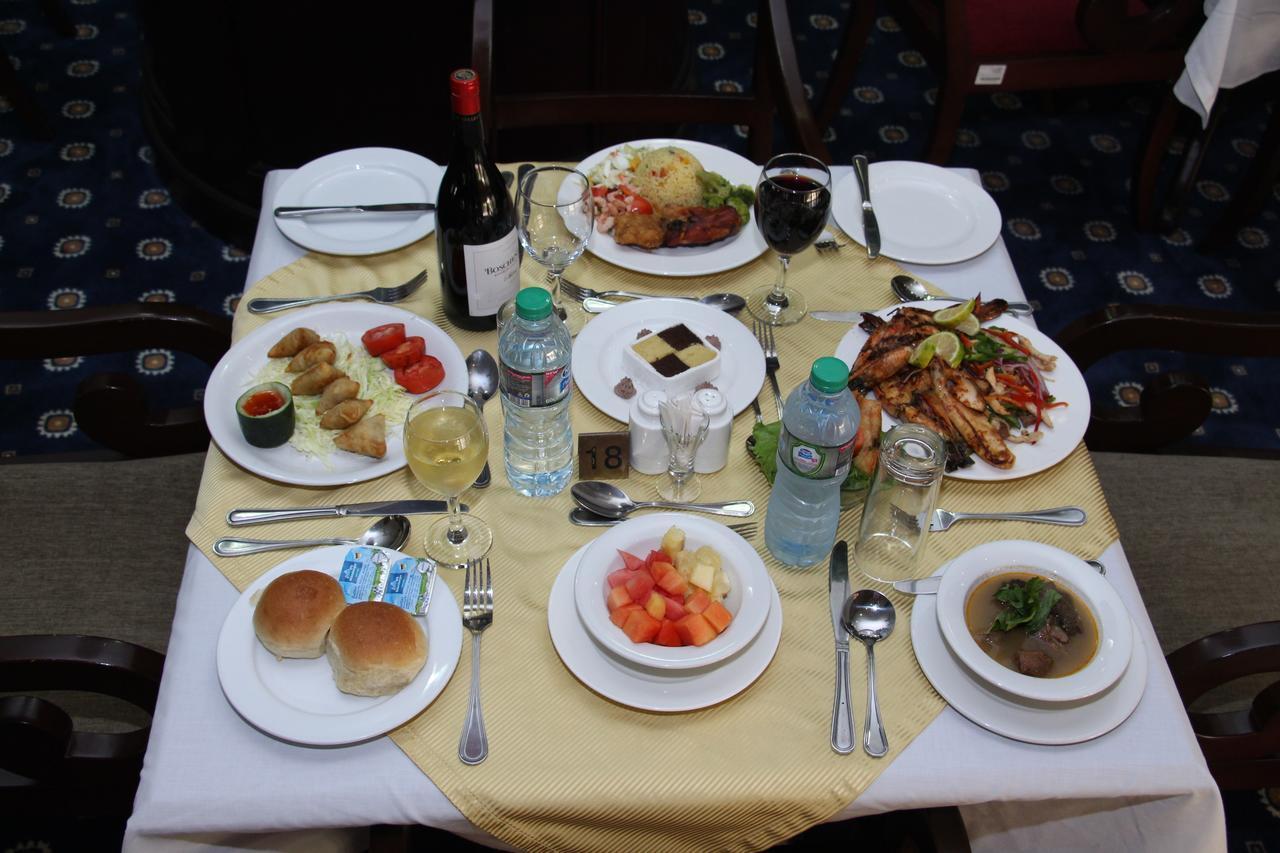 Oakwood Park Hotel 레키 외부 사진